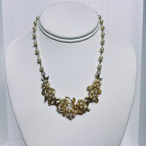 Vintage Gold Tone Faux Pearl Clear Rhinestone Floral Bib Necklace (5879)